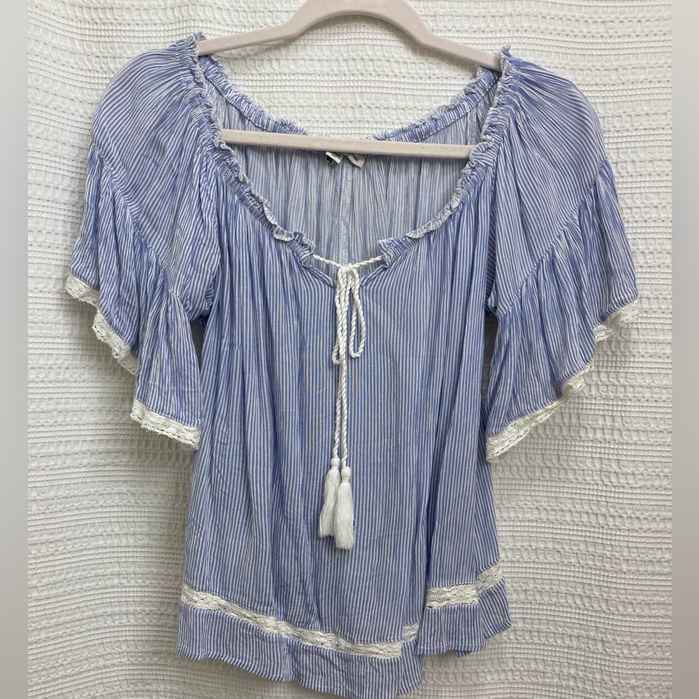 American Eagle Top